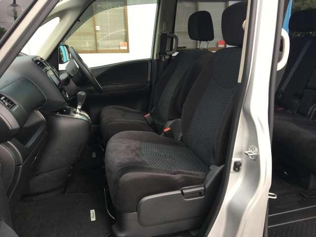 セレナ ２０Ｘ　Ｓ－ハイブリッドアドバンスドセーフティパック　９８９０（40枚目）