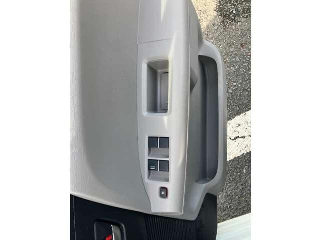 フリード 　ＣａｒｓＯｓａｋａ：Ｊ７０５０（31枚目）