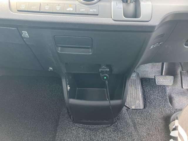 フリード 　ＣａｒｓＯｓａｋａ：Ｊ７０５０（36枚目）