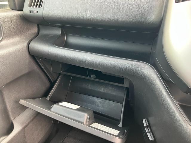 セレナ ハイウェイスター Vセレクション J0437(48枚目)