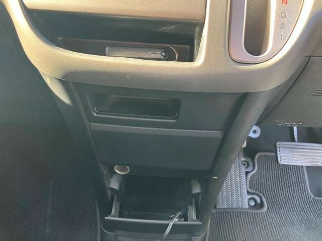 ステップワゴン Ｇ　スマートスタイルエディション　５６０４（43枚目）