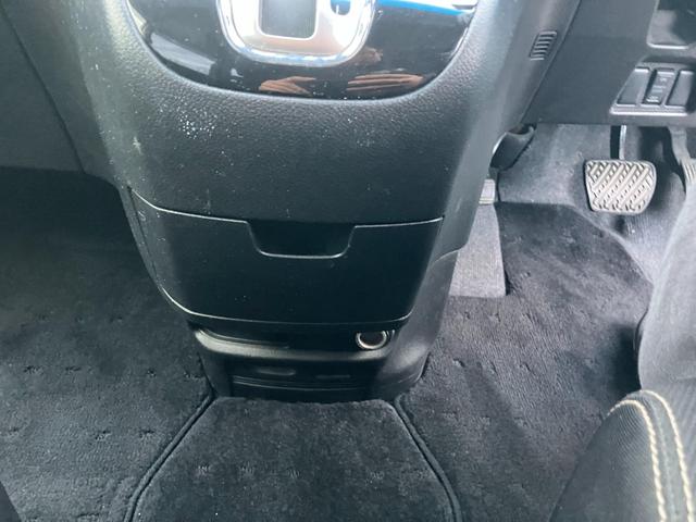 セレナ ハイウェイスター　Ｖセレクション＋セーフティ　ＳＨＶ　ＣａｒｓＯｓａｋａ：Ｊ５１７８（40枚目）