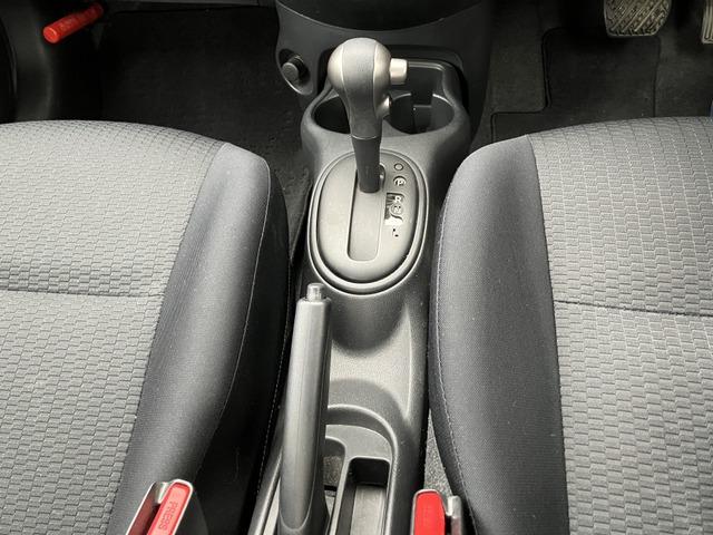 マーチ 12X CarsOsaka:J0136(9枚目)