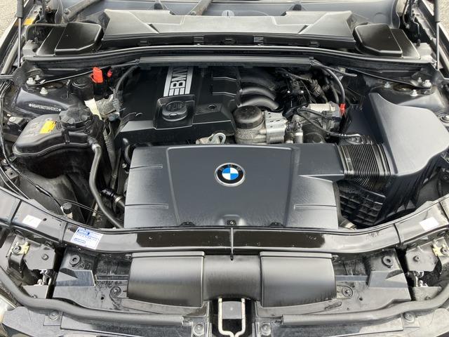 ３シリーズ ３２０ｉ　８２２（10枚目）