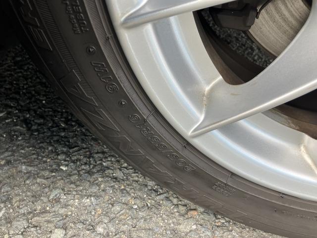 ３シリーズ ３２０ｉ　８２２（34枚目）