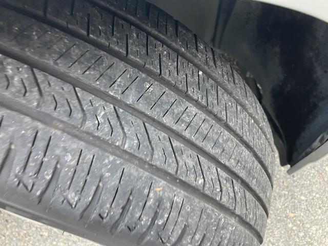 プリウス Sツーリングセレクション K プッシュスタート スマートキー ナビ 125(29枚目)