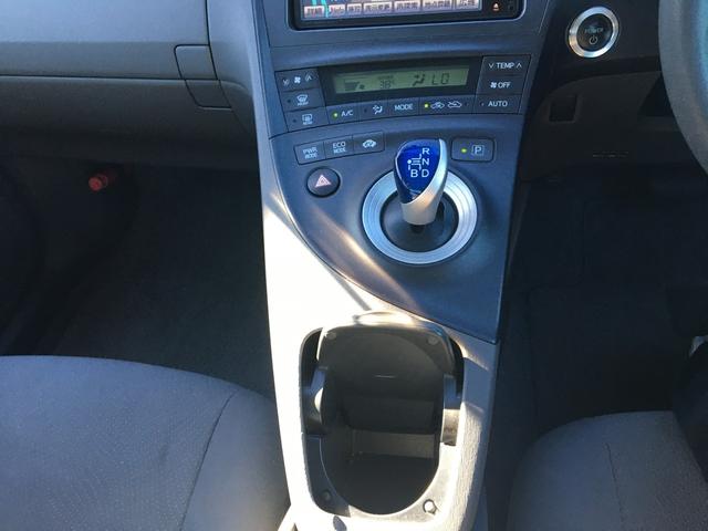 プリウス S プッシュスタート、ナビ、後カメラ 860(17枚目)