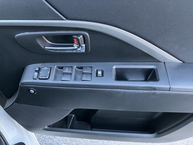 プレマシー ２０Ｓ　Ｋ　右電格不良　スタッドレスタイヤ　４６０（43枚目）