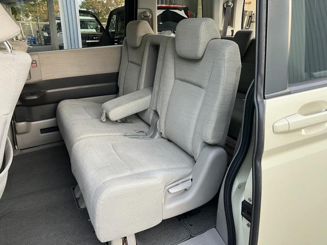 ステップワゴン G Lパッケージ K 右後席PW不良 スタッドレスタイヤ 509(5枚目)