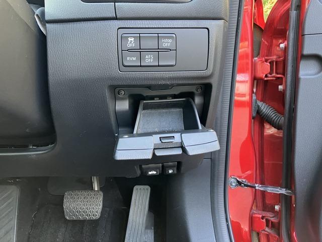 アテンザセダン ＸＤ　５６５　Ｋ　プッシュスタート　スマートキー　ナビ（24枚目）