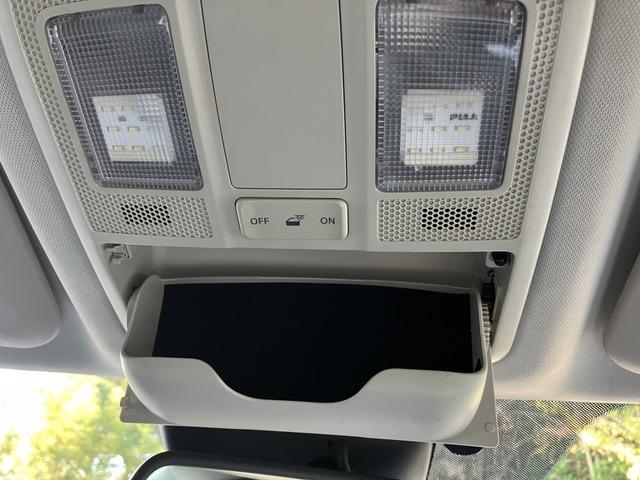 アテンザセダン ＸＤ　５６５　Ｋ　プッシュスタート　スマートキー　ナビ（31枚目）