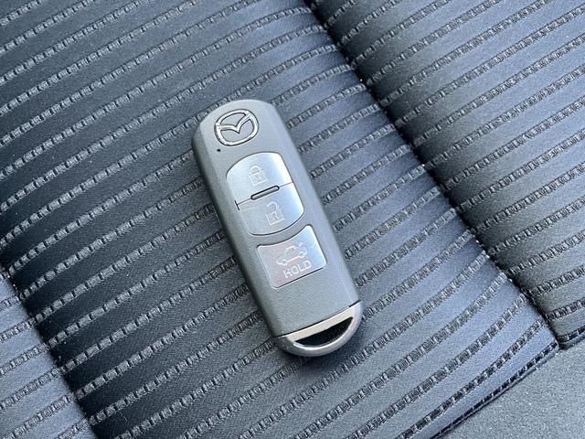 アテンザセダン ＸＤ　５６５　Ｋ　プッシュスタート　スマートキー　ナビ（32枚目）