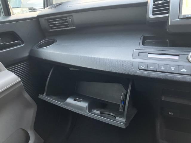 フリード Ｇ　Ｌパッケージ　５５３（3枚目）