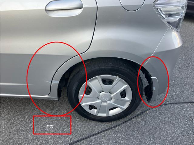 フィットハイブリッド 　０９６８（13枚目）