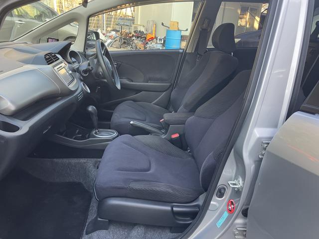 フィットハイブリッド 　０９６８（35枚目）