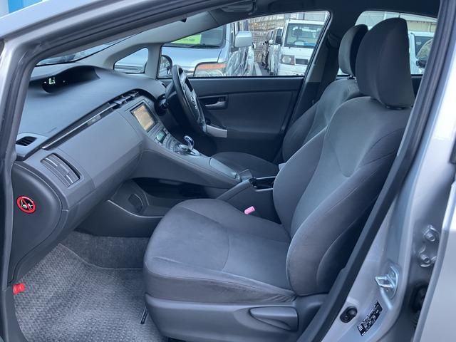 プリウス Ｓ　０６７４（35枚目）