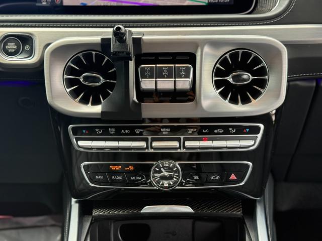 Ｇクラス Ｇ６３　エディションマットブラック　ＡＭＧレザーエクスクルーシブパッケージディーラー施工４本出しマフラー（18枚目）
