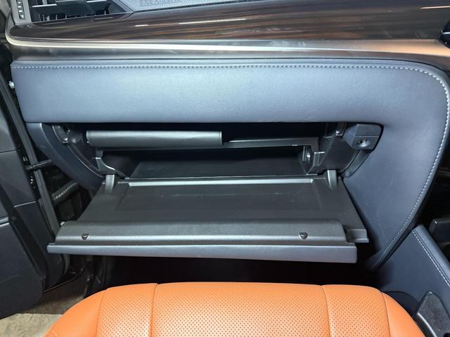 ＬＸ ＬＸ５７０　４ＷＤ　フルオプション使用（38枚目）