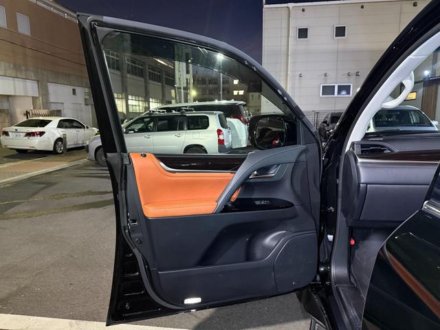 ＬＸ ＬＸ５７０　４ＷＤ　フルオプション使用（74枚目）