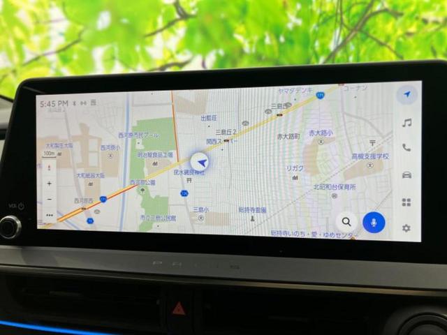 プリウス Ｚ　ガラスルーフ／保証書／純正　１２．３インチ　メモリーナビ／デジタルインナーミラー／トヨタセーフティセンス／シートヒーター／全方位モニター／車線逸脱防止支援システム／シート　合皮　サンルーフ　電動シート（10枚目）