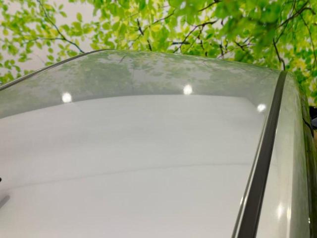 フィット ｅＨＥＶベーシック　新品タイヤ／社外　ＳＤナビ／ホンダセンシング／車線逸脱防止支援システム／ドライブレコーダー　前後／ヘッドランプ　ＬＥＤ／Ｂｌｕｅｔｏｏｔｈ接続／ＥＴＣ／ＥＢＤ付ＡＢＳ／横滑り防止装置　ドラレコ（44枚目）