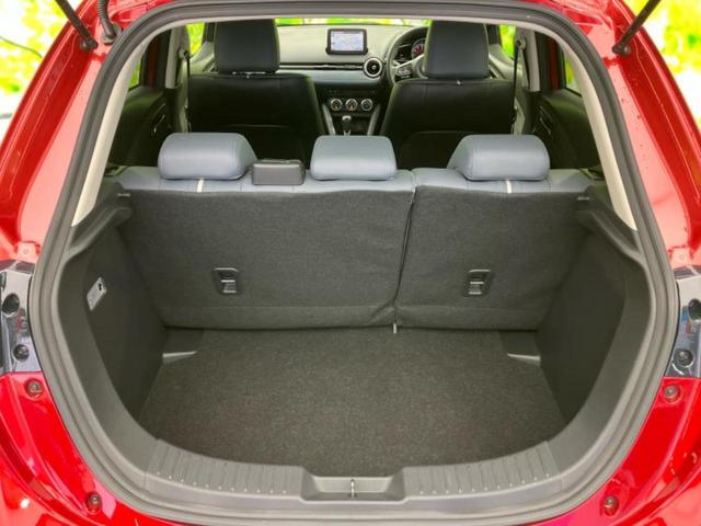 ＭＡＺＤＡ２ １５Ｓ　Ｌパッケージ　保証書／純正　ＳＤナビ／アイアクティブセンス（マツダ）／シートヒーター　前席／３６０°ビューモニター／車線逸脱防止支援システム／シート　ハーフレザー／パーキングアシスト　バックガイド　バックカメラ（8枚目）