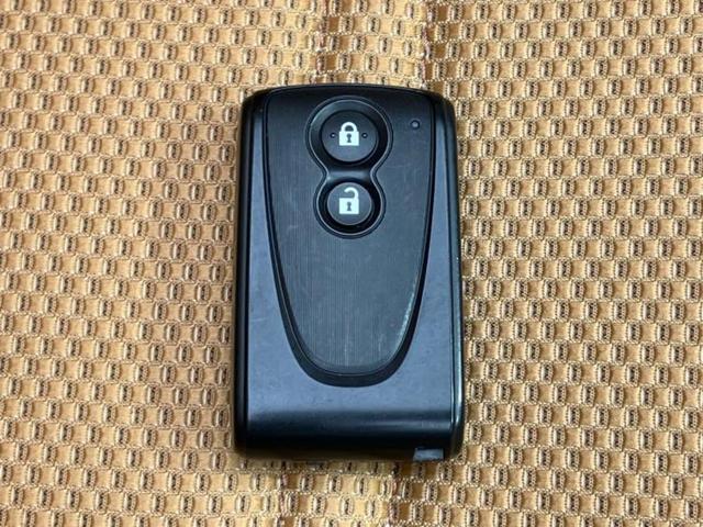 コペン ローブ　新品タイヤ／保証書／純正　ＳＤナビ／シートヒーター　前席／ヘッドランプ　ＬＥＤ／Ｂｌｕｅｔｏｏｔｈ接続／ＥＴＣ／ＥＢＤ付ＡＢＳ／横滑り防止装置／アイドリングストップ／バックモニター／フルセグＴＶ（39枚目）