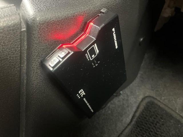 ノート ｅパワーＢ　新品タイヤ／社外　ＳＤナビ／インテリジェントルームミラー／エマージェンシーブレーキ／アラウンドビューモニター／車線逸脱防止支援システム／パーキングアシスト　バックガイド　衝突被害軽減システム　ドラレコ（18枚目）