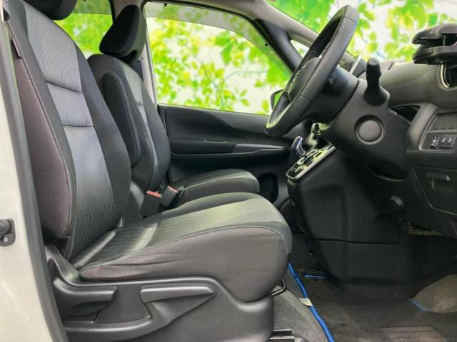 セレナ ｅパワーハイウェイスターＶ　新品タイヤ／保証書／純正　１０インチ　ＳＤナビ／フリップダウンモニター　純正　１１インチ／インテリジェントルームミラー／エマージェンシーブレーキ／両側電動スライドドア／アラウンドビューモニター　ＥＴＣ（4枚目）