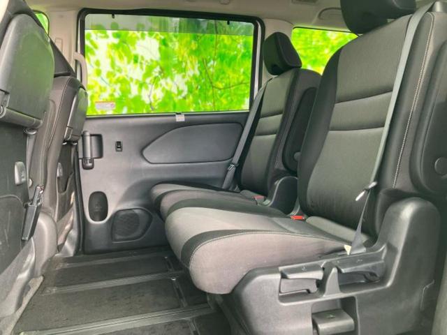 セレナ ｅパワーハイウェイスターＶ　新品タイヤ／保証書／純正　１０インチ　ＳＤナビ／フリップダウンモニター　純正　１１インチ／インテリジェントルームミラー／エマージェンシーブレーキ／両側電動スライドドア／アラウンドビューモニター　ＥＴＣ（8枚目）