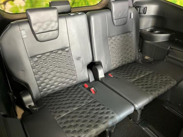 ヴォクシー Ｓ－Ｚ　純正　１０．５インチ　メモリーナビ／フリップダウンモニター　純正　１４インチ／トヨタセーフティセンス／両側電動スライドドア／シートヒーター　前席／パノラミックビューモニター　衝突被害軽減システム（6枚目）