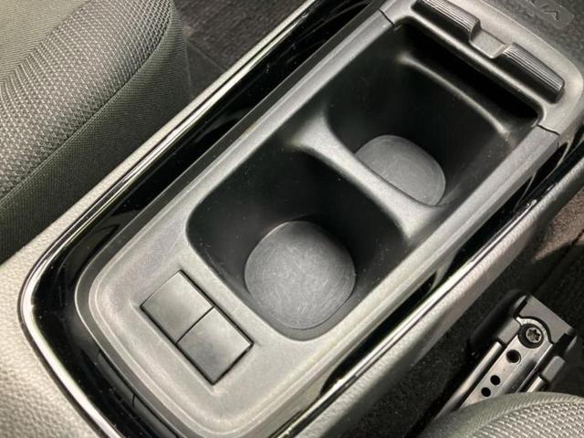 アクア Ｇ　新品タイヤ／保証書／ディスプレイオーディオ１０．５インチ／トヨタセーフティセンス／車線逸脱防止支援システム／パーキングアシスト　バックガイド／ドライブレコーダー　前後　衝突被害軽減システム　ドラレコ（31枚目）