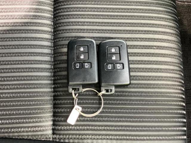 ヴォクシー ZSキラメキ2 新品タイヤ/保証書/社外 11インチ SDナビ/フリップダウンモニター 社外 10.1インチ/トヨタセーフティセンス/両側電動スライドドア/車線逸脱防止支援システム 衝突被害軽減システム バックカメラ(46枚目)