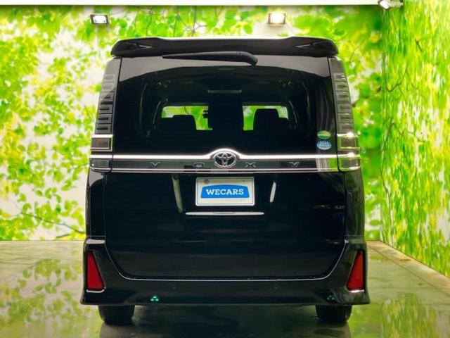 ヴォクシー ZSキラメキ2 新品タイヤ/保証書/社外 11インチ SDナビ/フリップダウンモニター 社外 10.1インチ/トヨタセーフティセンス/両側電動スライドドア/車線逸脱防止支援システム 衝突被害軽減システム バックカメラ(48枚目)