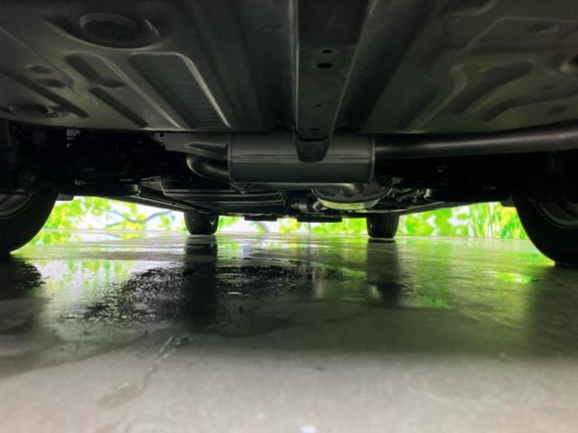 ヴォクシー ZSキラメキ2 新品タイヤ/保証書/社外 11インチ SDナビ/フリップダウンモニター 社外 10.1インチ/トヨタセーフティセンス/両側電動スライドドア/車線逸脱防止支援システム 衝突被害軽減システム バックカメラ(49枚目)