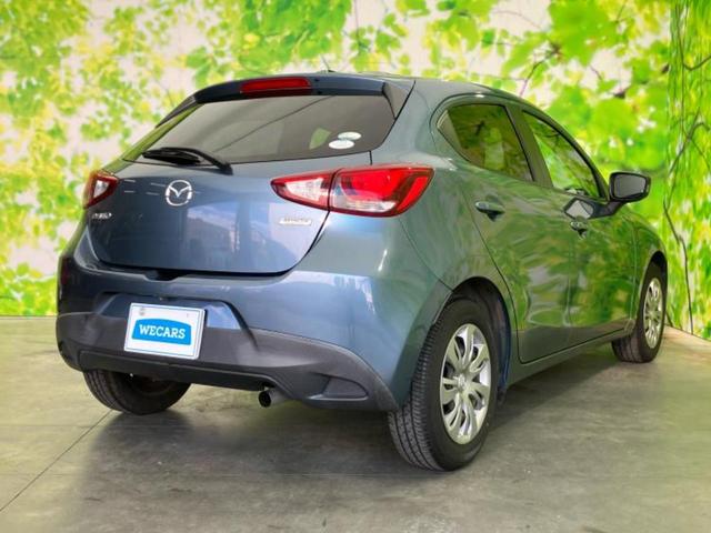 デミオ １３Ｓ　保証書／純正　ＳＤナビ／衝突安全装置／ヘッドランプ　ＨＩＤ／ＵＳＢジャック／ＥＴＣ／ＥＢＤ付ＡＢＳ／横滑り防止装置／アイドリングストップ／バックモニター／フルセグＴＶ／ＤＶＤ／エアバッグ　運転席（3枚目）