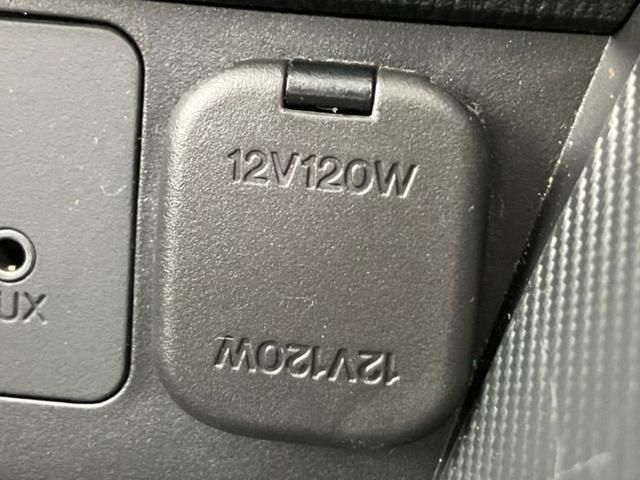 デミオ １３Ｓ　保証書／純正　ＳＤナビ／衝突安全装置／ヘッドランプ　ＨＩＤ／ＵＳＢジャック／ＥＴＣ／ＥＢＤ付ＡＢＳ／横滑り防止装置／アイドリングストップ／バックモニター／フルセグＴＶ／ＤＶＤ／エアバッグ　運転席（32枚目）