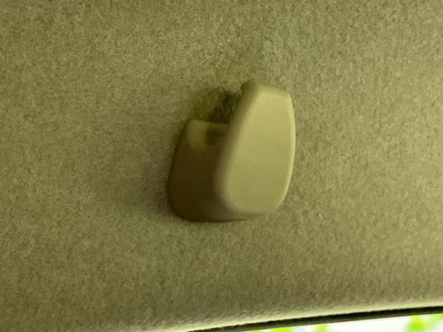 デミオ １３Ｓ　保証書／純正　ＳＤナビ／衝突安全装置／ヘッドランプ　ＨＩＤ／ＵＳＢジャック／ＥＴＣ／ＥＢＤ付ＡＢＳ／横滑り防止装置／アイドリングストップ／バックモニター／フルセグＴＶ／ＤＶＤ／エアバッグ　運転席（41枚目）