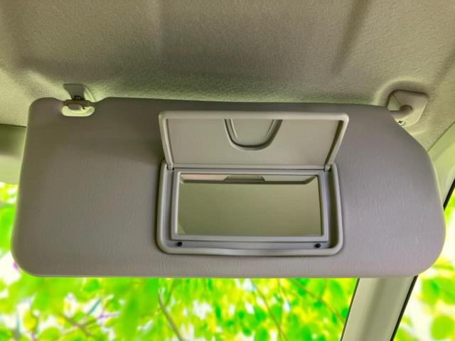 ＷＥＣＡＲＳの展示場では実際に見て、触ってお車をお選びいただけます！知識の豊富な営業スタッフが様々なカーライフをご提案いたします！