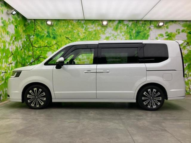 ステップワゴン ｅＨＥＶスパーダプレミアムライン　新品タイヤ／保証書／純正　１１インチ　ＳＤナビ／ホンダセンシング／両側電動スライドドア／シートヒーター　前席／マルチビューカメラシステム／車線逸脱防止支援システム／シート　ハーフレザー　バックカメラ（2枚目）