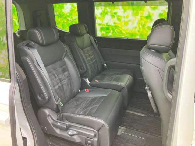 ステップワゴン ｅＨＥＶスパーダプレミアムライン　新品タイヤ／保証書／純正　１１インチ　ＳＤナビ／ホンダセンシング／両側電動スライドドア／シートヒーター　前席／マルチビューカメラシステム／車線逸脱防止支援システム／シート　ハーフレザー　バックカメラ（5枚目）