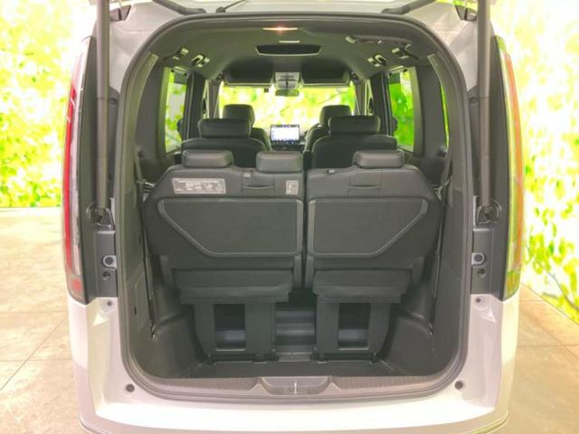 ステップワゴン ｅＨＥＶスパーダプレミアムライン　新品タイヤ／保証書／純正　１１インチ　ＳＤナビ／ホンダセンシング／両側電動スライドドア／シートヒーター　前席／マルチビューカメラシステム／車線逸脱防止支援システム／シート　ハーフレザー　バックカメラ（8枚目）