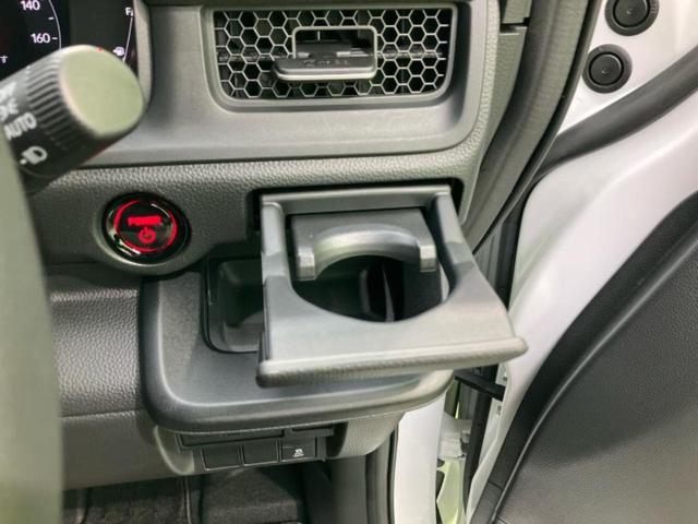 ステップワゴン ｅＨＥＶスパーダプレミアムライン　新品タイヤ／保証書／純正　１１インチ　ＳＤナビ／ホンダセンシング／両側電動スライドドア／シートヒーター　前席／マルチビューカメラシステム／車線逸脱防止支援システム／シート　ハーフレザー　バックカメラ（40枚目）