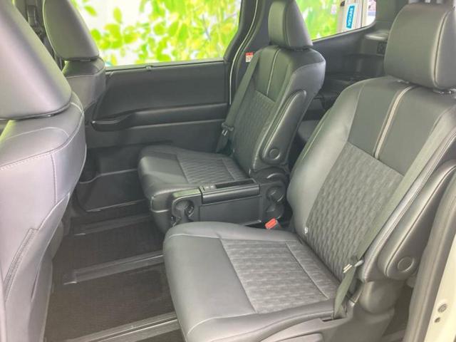 ノア ハイブリッドＳ－Ｚ　保証書／ディスプレイオーディオ＋ナビ１０．５インチ／デジタルインナーミラー／トヨタセーフティセンス／両側電動スライドドア／シートヒーター　前席／パノラミックビューモニター　衝突被害軽減システム（8枚目）