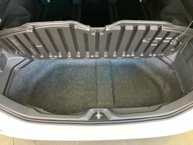 ノア ハイブリッドＳ－Ｚ　保証書／ディスプレイオーディオ＋ナビ１０．５インチ／デジタルインナーミラー／トヨタセーフティセンス／両側電動スライドドア／シートヒーター　前席／パノラミックビューモニター　衝突被害軽減システム（24枚目）