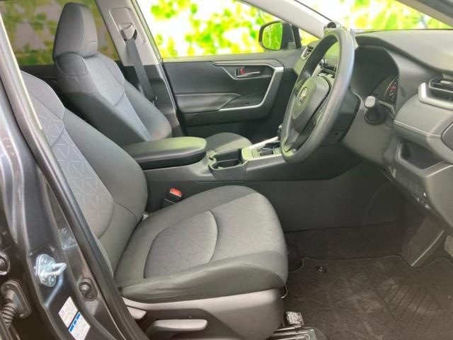ＲＡＶ４ ４ＷＤ　Ｘ　保証書／ディスプレイオーディオ＋ナビ８インチ／デジタルインナーミラー／トヨタセーフティセンス／車線逸脱防止支援システム／パーキングアシスト　バックガイド／ドライブレコーダー　前後　衝突被害軽減システム（4枚目）