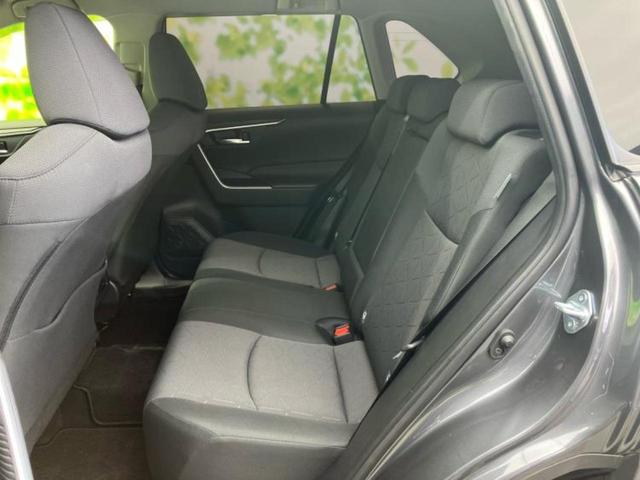 ＲＡＶ４ ４ＷＤ　Ｘ　保証書／ディスプレイオーディオ＋ナビ８インチ／デジタルインナーミラー／トヨタセーフティセンス／車線逸脱防止支援システム／パーキングアシスト　バックガイド／ドライブレコーダー　前後　衝突被害軽減システム（7枚目）