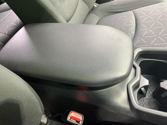 ＲＡＶ４ ４ＷＤ　Ｘ　保証書／ディスプレイオーディオ＋ナビ８インチ／デジタルインナーミラー／トヨタセーフティセンス／車線逸脱防止支援システム／パーキングアシスト　バックガイド／ドライブレコーダー　前後　衝突被害軽減システム（32枚目）