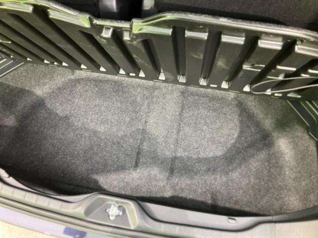 ヴォクシー ハイブリッドＳ－Ｚ　保証書／ディスプレイオーディオ＋ナビ８インチ／トヨタセーフティセンス／両側電動スライドドア／シートヒーター　前席／車線逸脱防止支援システム／シート　ハーフレザー／電動バックドア　衝突被害軽減システム（27枚目）