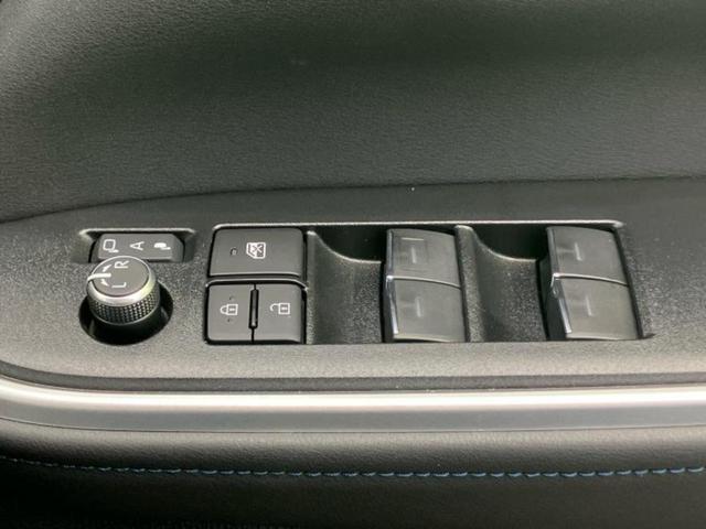 ヴォクシー ハイブリッドＳ－Ｚ　保証書／ディスプレイオーディオ＋ナビ８インチ／トヨタセーフティセンス／両側電動スライドドア／シートヒーター　前席／車線逸脱防止支援システム／シート　ハーフレザー／電動バックドア　衝突被害軽減システム（31枚目）